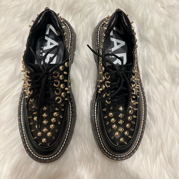 Limited edition Zara studded shoes - Picture 2 of 5